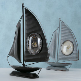 1021685 Table clock Segelboot, 2 ass, Analogue, H 40 cm, Iron, grey-blue
